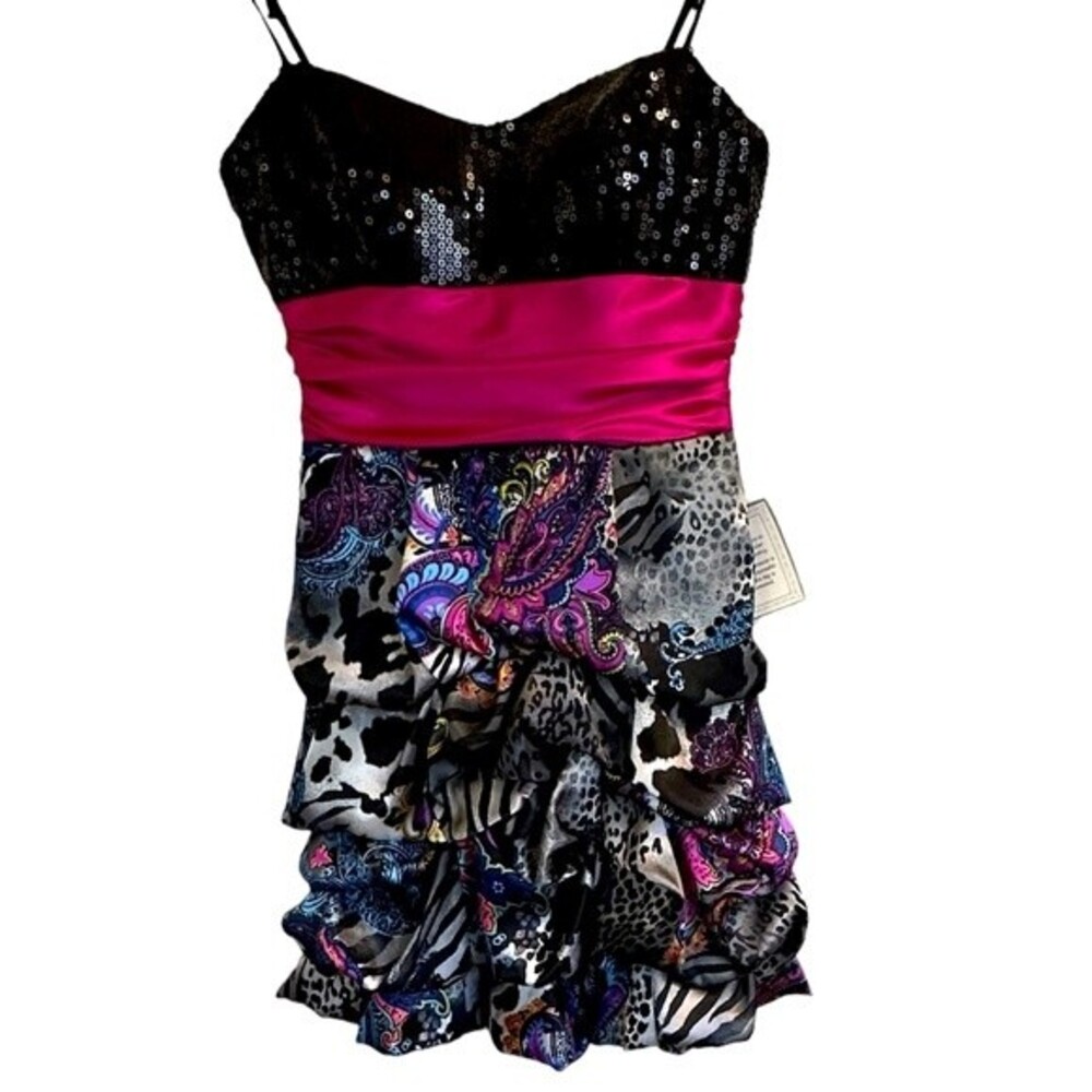 NWT B. Darlin formal sequenced bodice and balloon tiered dress juniors 3/4